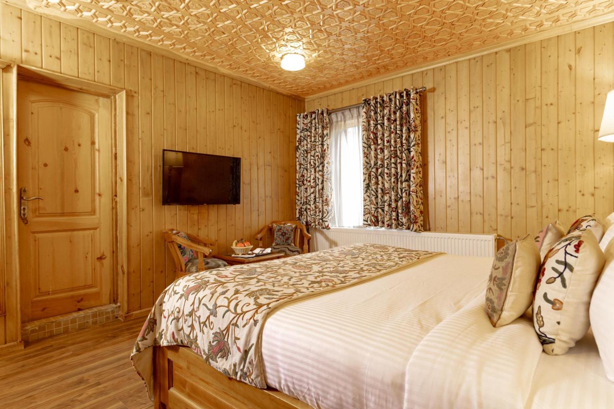 Shaw Inn By Stay Pattern Gulmarg Luaran gambar